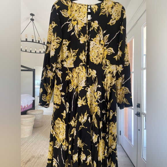 Free People First Kiss Dress - Picture 2 of 4